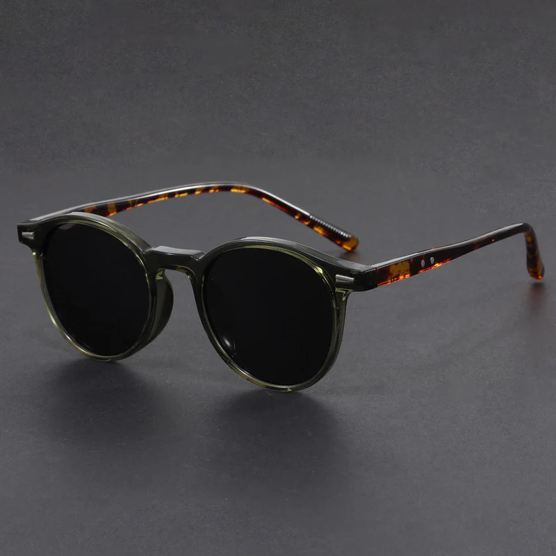 Vincenzo Shades